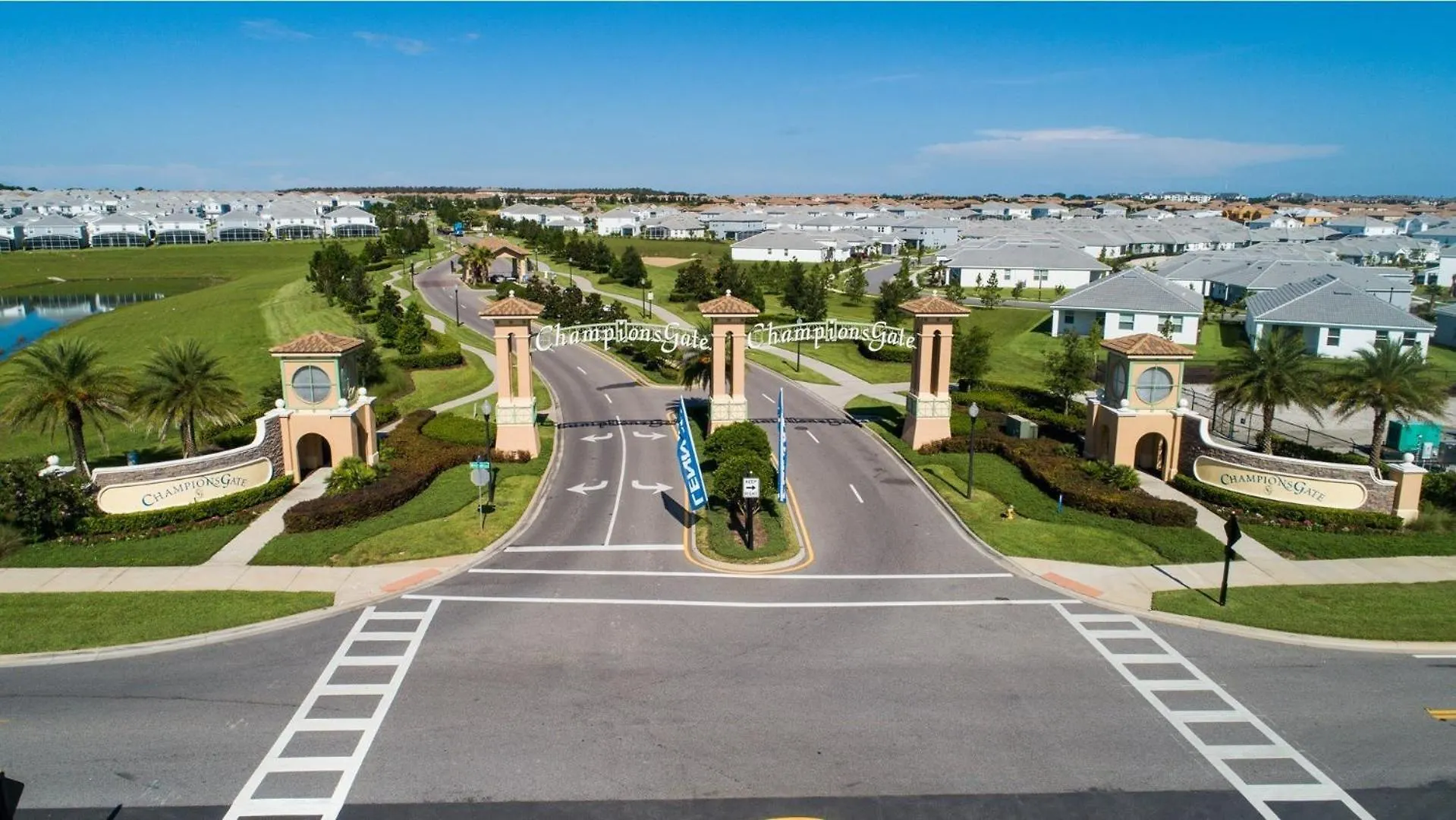Spacious Getaway With Pool, Near Orlando Parks Davenport